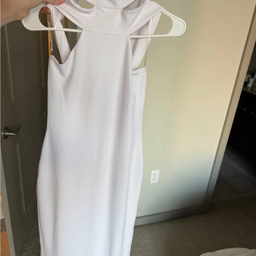 Nookie Gabrielle Gown - Picture 6 of 7